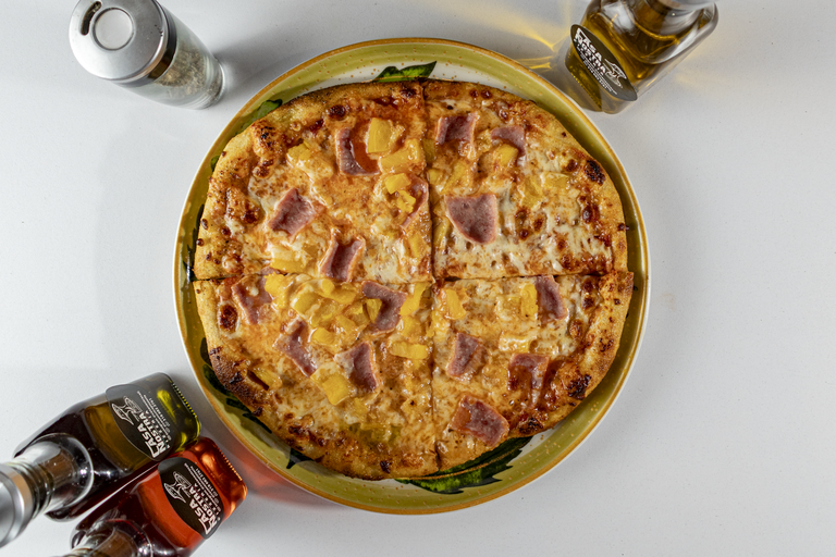 Pizza Hawaiana en Casa Nostra